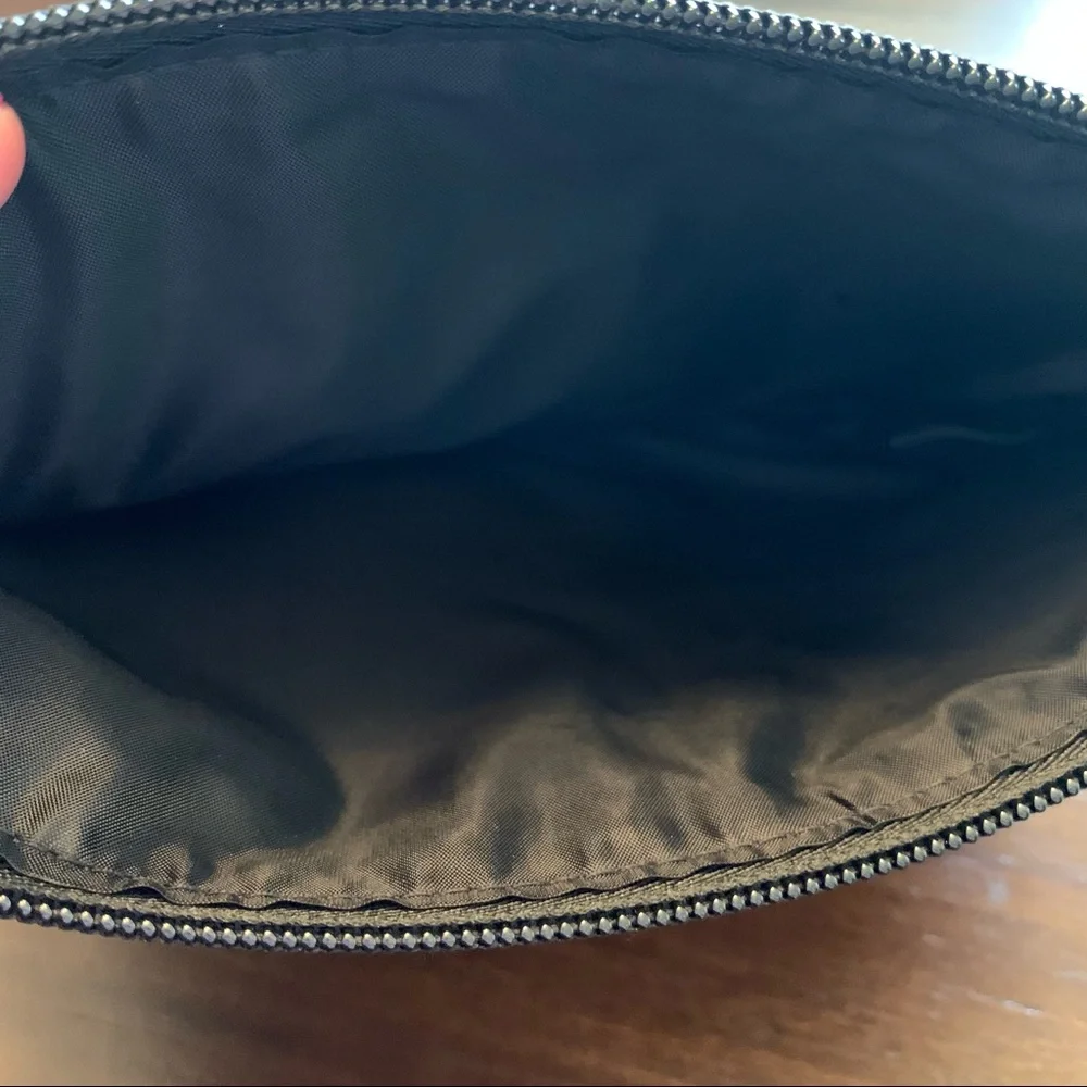Victoria’s Secret Sequins Canvas Wristlet Clutch - Picture 3 of 4